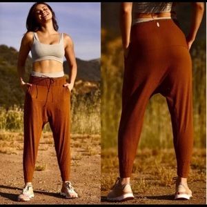 Free People Can’t Handle This Harem Pants Size M